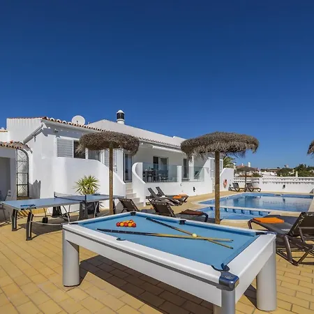 Villa Farol By